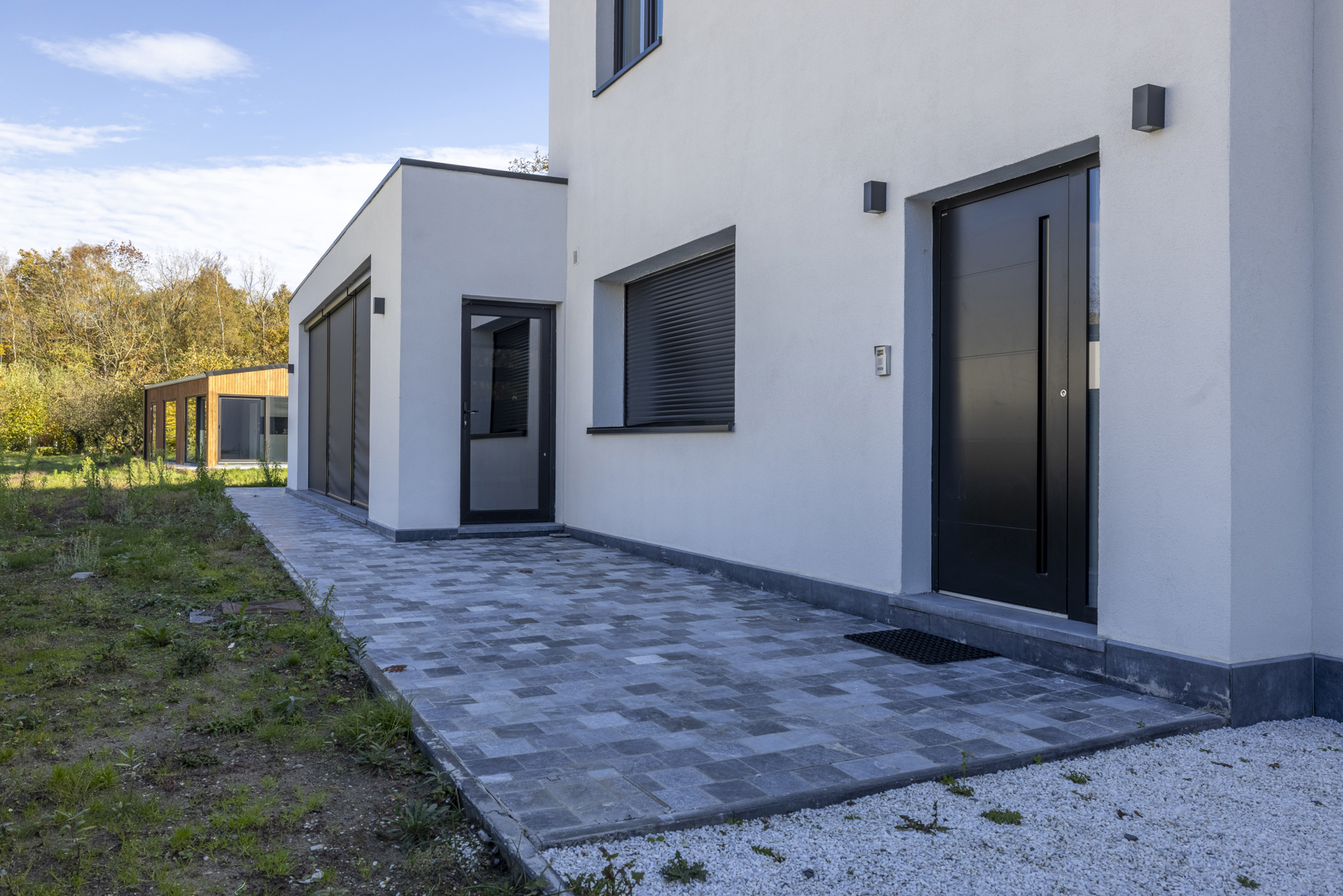 Prachtig vernieuwde woning met bijgebouw en tuin in Heusden - foto 1