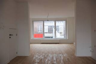 Gerenoveerd triplex appartement in centrum KapellenIn het hart van Kapellen bevindt zich dit gerenoveerde triplex appartement. Ideaal voor wie wonen...