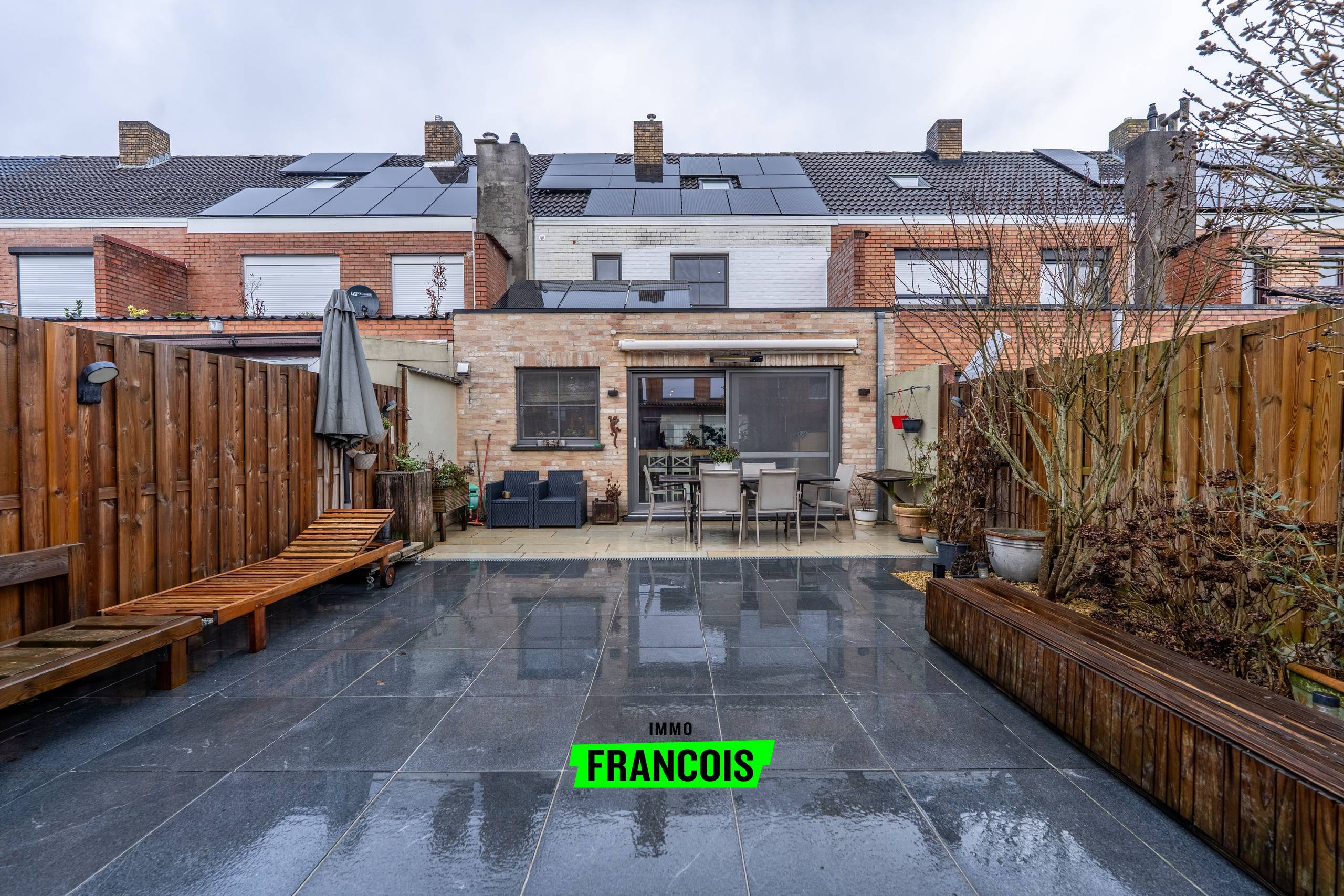 Energiezuinige woning met 3 slaapkamers en garage te Assebroek - foto 2