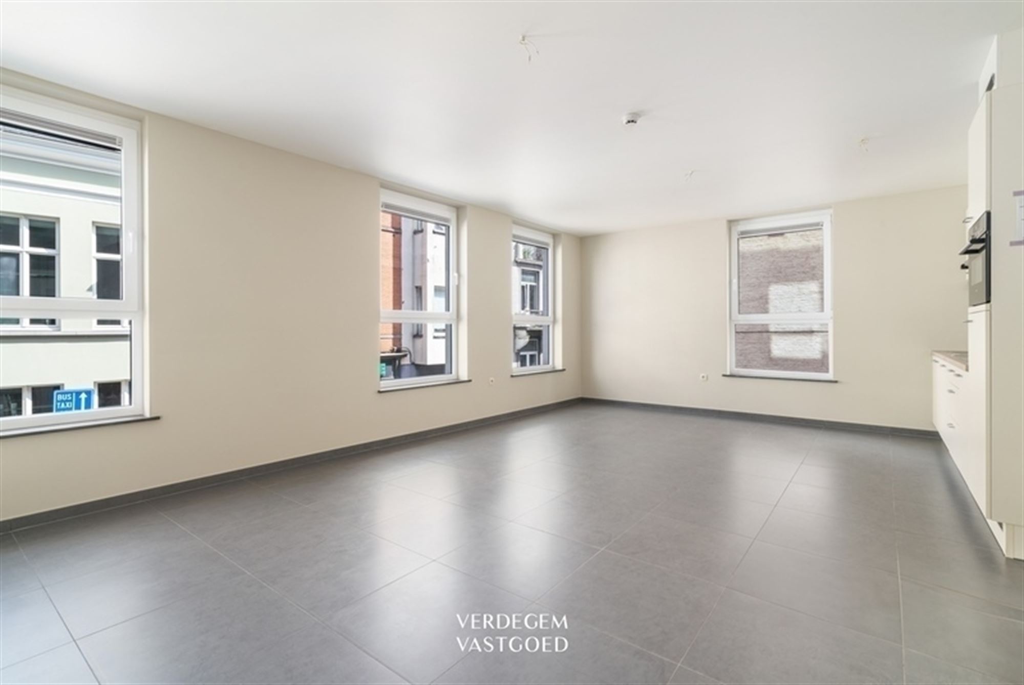 Investering: verhuurd service appartement in het centrum van Gent - foto 4