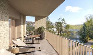 <div>LOCATIE:<br />LYS is een nieuwe fase die deel uitmaakt van het project "Liv-De Molens".</div>
<div>Dit is een residentieel project bestaande uit verschillende types appartementen die gelegen is langs de Leie, midden in een groot park te Deinze.</div>
<span>Architect Ramstad ontwerpt het masterplan voor Liv De Mølens, waar Lys eveneens deel van uitmaakt.</span>
<div><br />
<div>De volledige site is ontworpen met oog voor de authenticiteit van deze historische plek en waar leven, wonen en werken hand in hand gaan.</div>
<div><br />Met een perfect evenwichtige combinatie van ruime kwalitatieve appartementen, ruimte voor ontspanning en openbaar groen, winkels, kantoren en stedelijke voorzieningen en in de onmiddellijke nabijheid van de winkelstraat, scholen, station, openbaar vervoer, met een goede verbinding naar de belangrijkste invalswegen is dit de ideale uitvalsbasis voor elk van u.</div>
<div><br />PROJECT:<br />Voor Lys bracht Ramstad twee werelden samen: het Belgische stadsgevoel verweven met Scandinavisch “hygge”, die zich laat omschrijven als dat warme, knusse gevoel dat een huis een thuis maakt.<br />De grote raampartijen, de natuurlijke materialen in combinatie met de Leie en de eindeloze vergezichten op zijn een uniek gegeven. <br /><br />Ramstad vertaalde dit verlangen naar eenvoud in elk detail: lichte ruimtes die ademen, materialen die warmte uitstralen, een architectuur die de unieke plek aan het water omarmt, die zich niet opdringt, maar aanvoelt als thuiskomen.</div>
<div></div>
<div>Elk appartement wordt verwarmd met geothermie, een duurzame energiebron die je woning ‘s winters warm houdt en ' s zomers verkwikkend koel houdt (passieve koeling). Warmtepompen ondersteunen dit systeem, zodat je het hele jaar door in perfecte harmonie leeft met de seizoenen. <br />De fietsenstalling is ruim en uitgerust met een fietslift, want ook dat comfort hoort bij het leven in Lys.</div>
<div></div>
<div>Er zijn verschillende types appartementen beschikbaar alsook ondergrondse parkings en privatieve bergingen.</div>
<div></div>
<div>Afwerking is aan de hand van het lastenboek; afhankelijk van de fase van de bouwwerken kan u uw eigen keuzes in afwerkingsmaterialen maken.</div>
<div><br />Parking/ kelderberging: meerprijs</div>
<div></div>
<div>De vermelde units zijn slechts een selectie uit het aanbod!</div>
<div><br />Dit project komt in aanmerking voor de 6% BTW regeling.<br />Nieuw voor investeerders : het 6% BTW-tarief geldt nu ook voor aankopen die gedurende 15 jaar verhuurd worden (onder de toepasselijke wettelijke voorwaarden). Dat verlaagt de aankoopkost en kan uw netto-rendement aanzienlijk verbeteren.<br /><br />Voor info en beschikbare units contacteer Fanny op 0472 01 51 51</div>
</div>