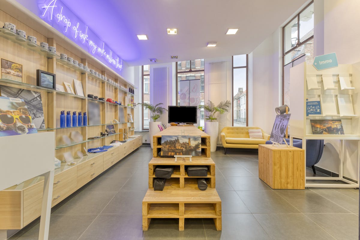 Kantoor van 210 m² te huur op toplocatie in Brugge - foto 2