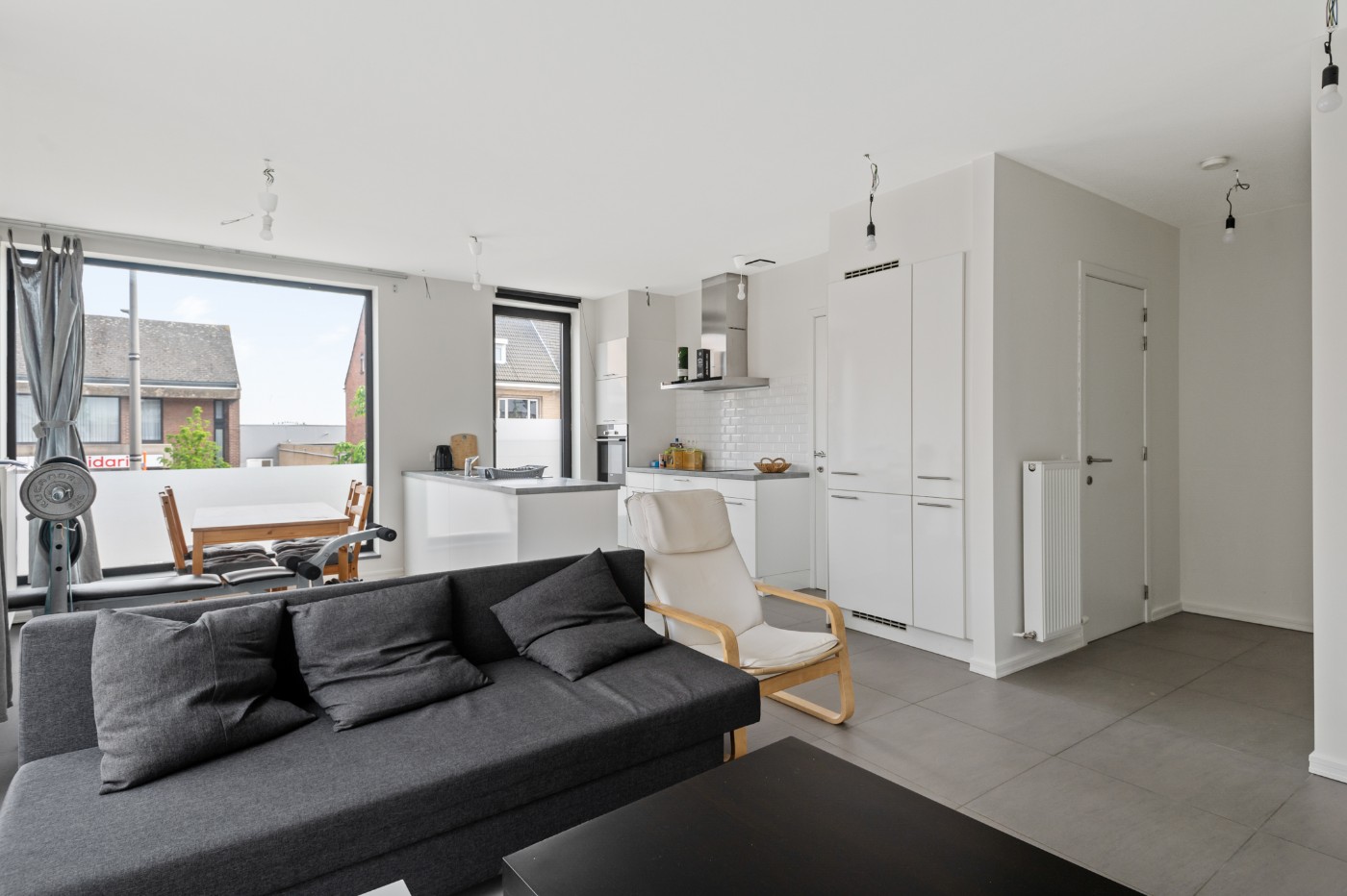 Prachtig appartement met 2 slpk. en staanplaats in hartje Stabroek - foto 4