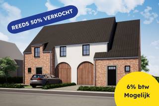 Droom je van een gloednieuwe woning in een rustige en groene omgeving? In Koekelare starten we binnenkort met de bouw van twee kwalitatieve halfopen woningen, perfect voor wie op zoek is naar comfort, ruimte en energiezuinig wonen.<br /><br />Deze woningen worden gebouwd op mooie percelen met perceeloppervlaktes tussen de 512 m² en 561 m² en hebben naast hun gunstige ligging nabij het centrum van Koekelare ook een doordachte indeling. <br /><br />De woning met lotnummer 1 staat op een perceel van +- 561 m² (435m² + 126 m²) en beschikt over een bewoonbare oppervlakte van 169,88 m². Deze woning biedt u op de gelijkvloerse verdieping een ruime inkomhal met vestiaire en apart toilet, daarnaast is er nog de lichtrijke leefruimte met open keuken en ruime inpandige garage. Op de eerste verdieping bevinden er zich nog 3 slaapkamers, waarvan 1 met dressing, een ruime badkamer en een nachthal met apart toilet en toegang tot de zolder. Eveneens biedt deze woning u een zonnige tuin aan – ideaal voor gezinnen of koppels die op zoek zijn naar hun nieuwe thuis. (Gvg, WgLk, Gmo, Gvkr, Vv) ~ E-peil: 30 ~ Ref. OU27112<br /><br />De woning wordt afgewerkt met oog voor detail én volgens de nieuwste energievoorschriften, zodat je verzekerd bent van een duurzaam en toekomstgericht wooncomfort.<br /><br />Interesse in deze nieuwbouwwoning in Koekelare?<br />Neem gerust contact met ons op voor meer info over het project, de plannen of de mogelijkheden tot personalisatie. Laat je nu al registreren en wees als eerste op de hoogte van de start van de verkoop!<br /><br />Dit ontwerp is op heden in vergunningsaanvraag bij de gemeente Koekelare. Verkopen kunnen nog niet worden gerealiseerd, een reservering maken is wel mogelijk.<br /><br />Residentie Vastgoed treedt niet op als bemiddelaar maar als verkoper van het onroerend goed.