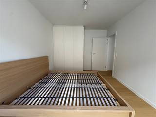 RONSE - Vous êtes à la recherche d'un appartement au look branché dans un emplacement de choix à Ronse ?Cet appartement est fait pour vous ! Les...