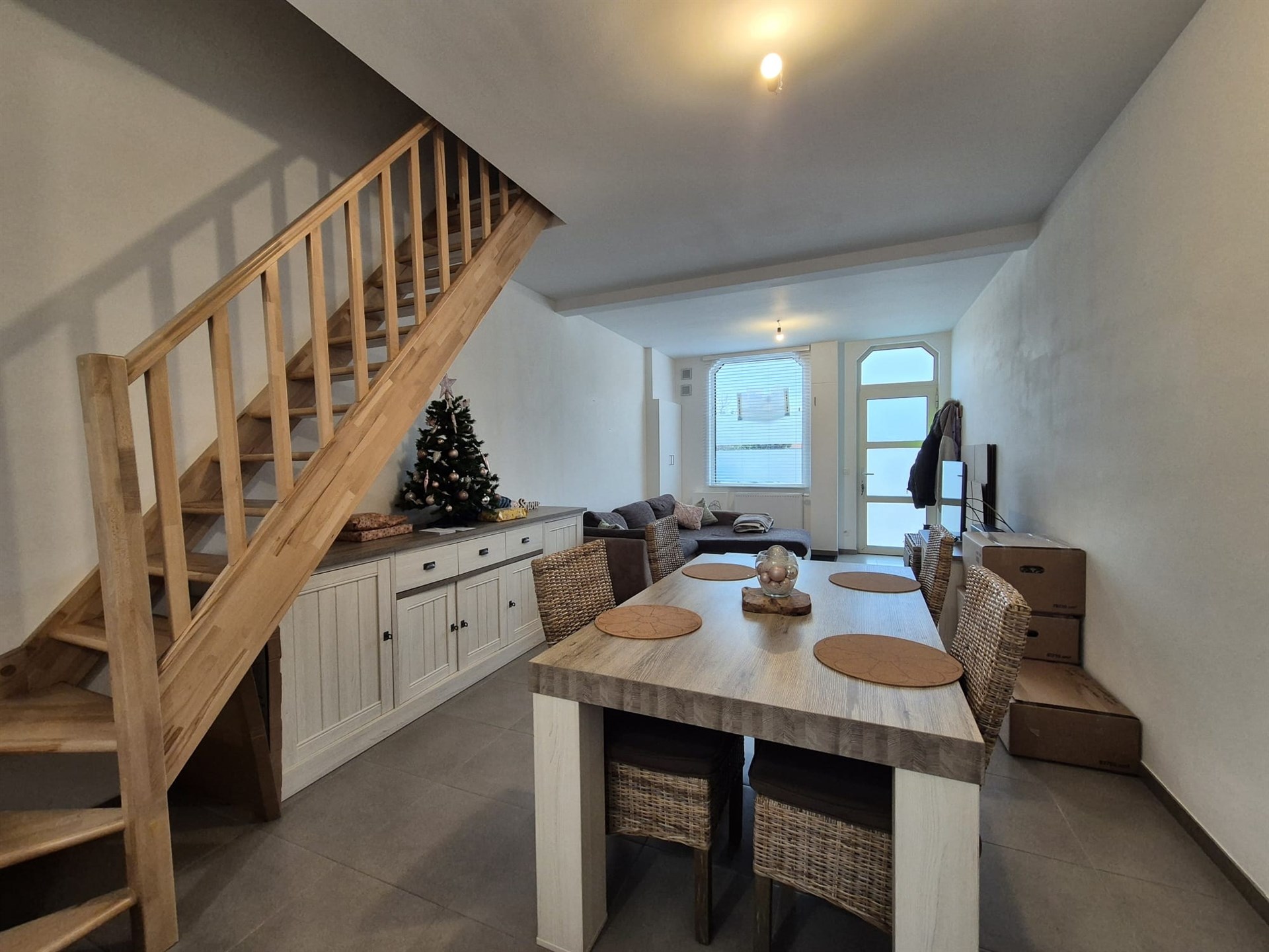 Gerenoveerde knusse rijwoning met tuin.  - foto 3