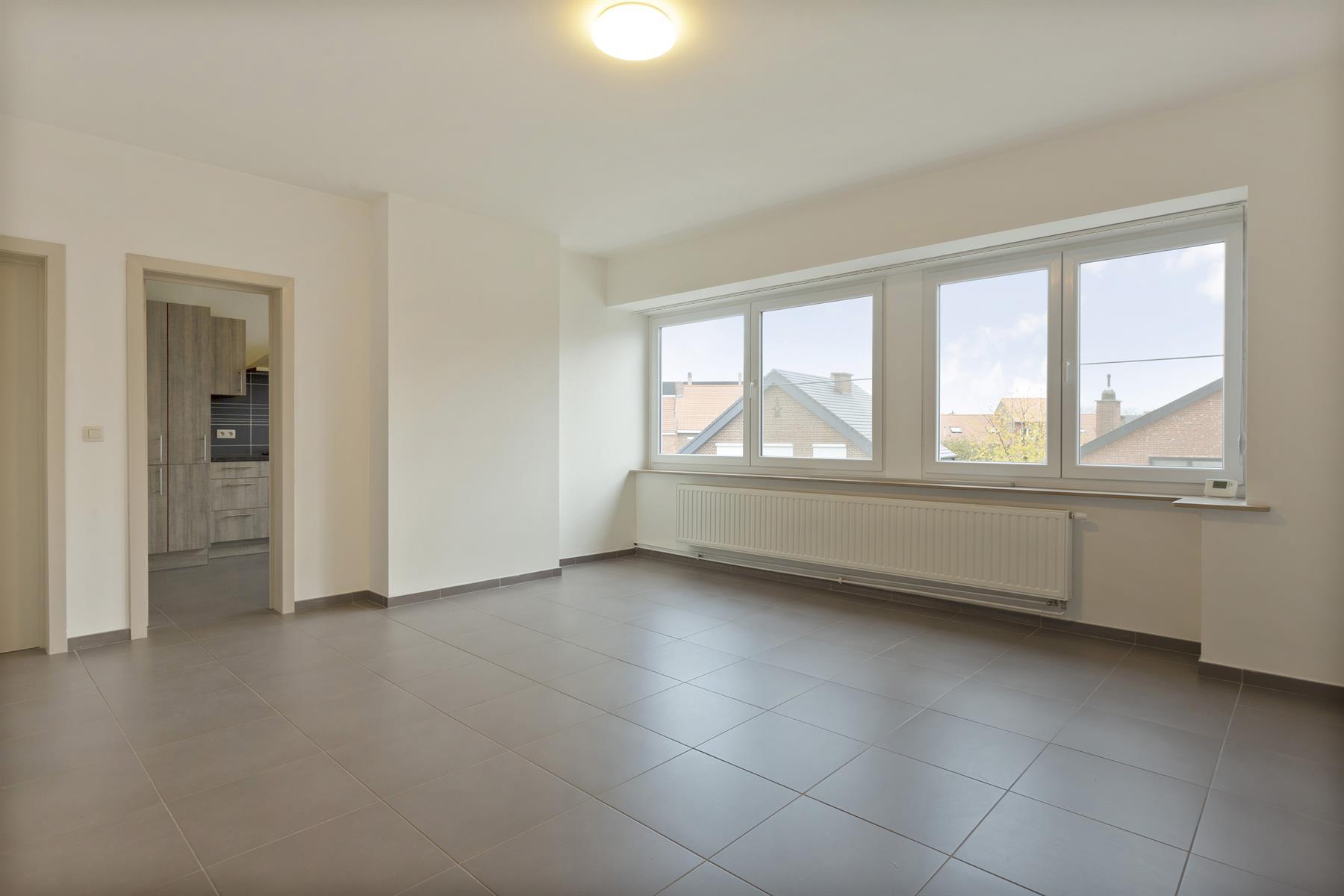 Mooi en modern appartement op de tweede verdieping. - foto 4