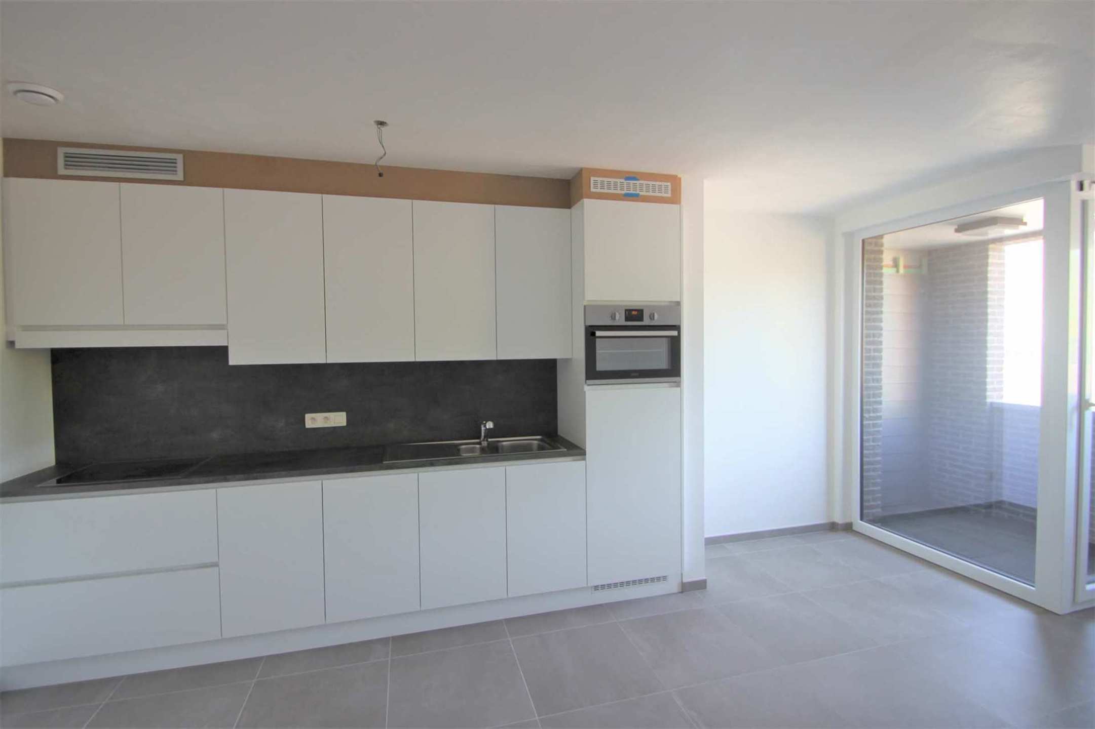 Recent appartement met 1 slaapkamer - foto 2