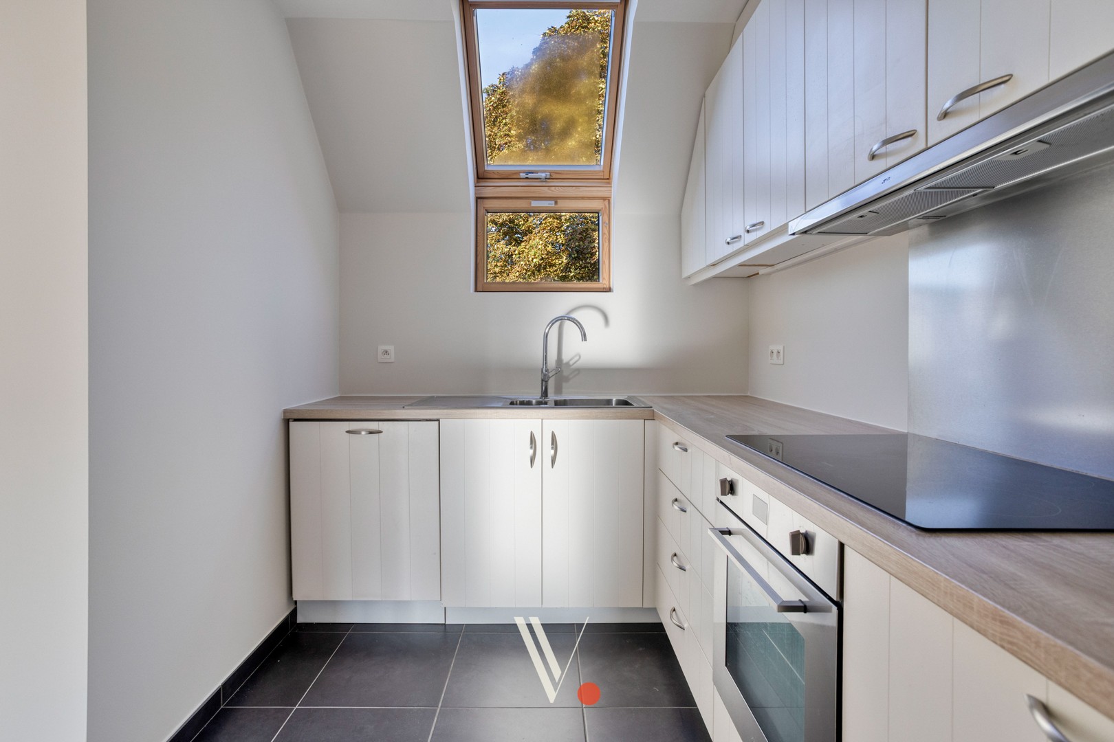 Instapklaar en energiezuinig duplexappartement met 3 slaapkamers en terras - foto 4
