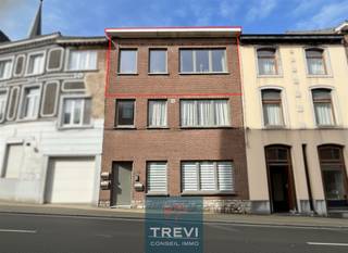 Au centre de la ville d'Enghien, proche des commerces, écoles et toutes les facilités (parc, axes routiers), un bel appartement au 2 ème étage...