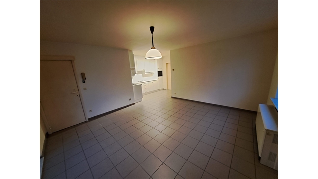 Een appartement op de eerste verdieping met garage in het centrum van Wechelderzande - foto 5