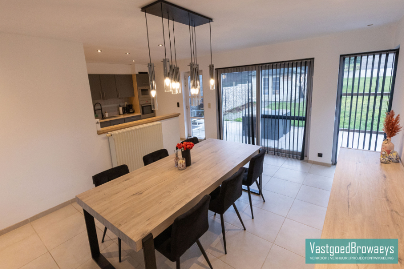 Rustig gelegen HOB nabij de kerk van Mater - foto 4