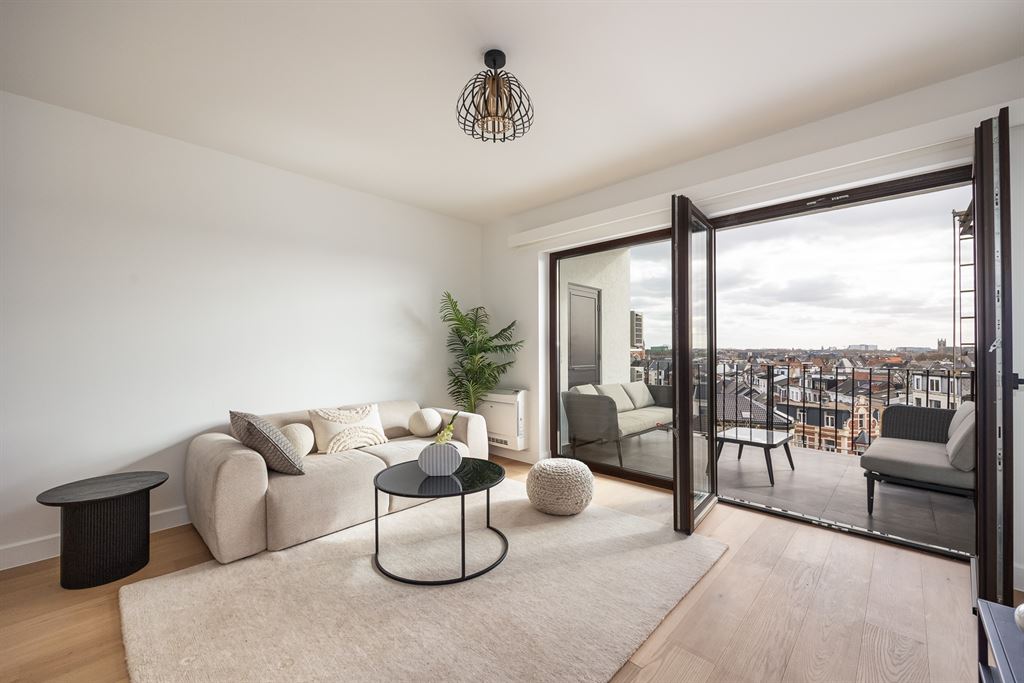 Kwalitatief gerenoveerd appartement met terras - foto 2