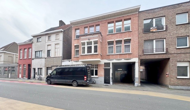 MAGAZIJN TE KORTRIJK | 410 m² - foto 2