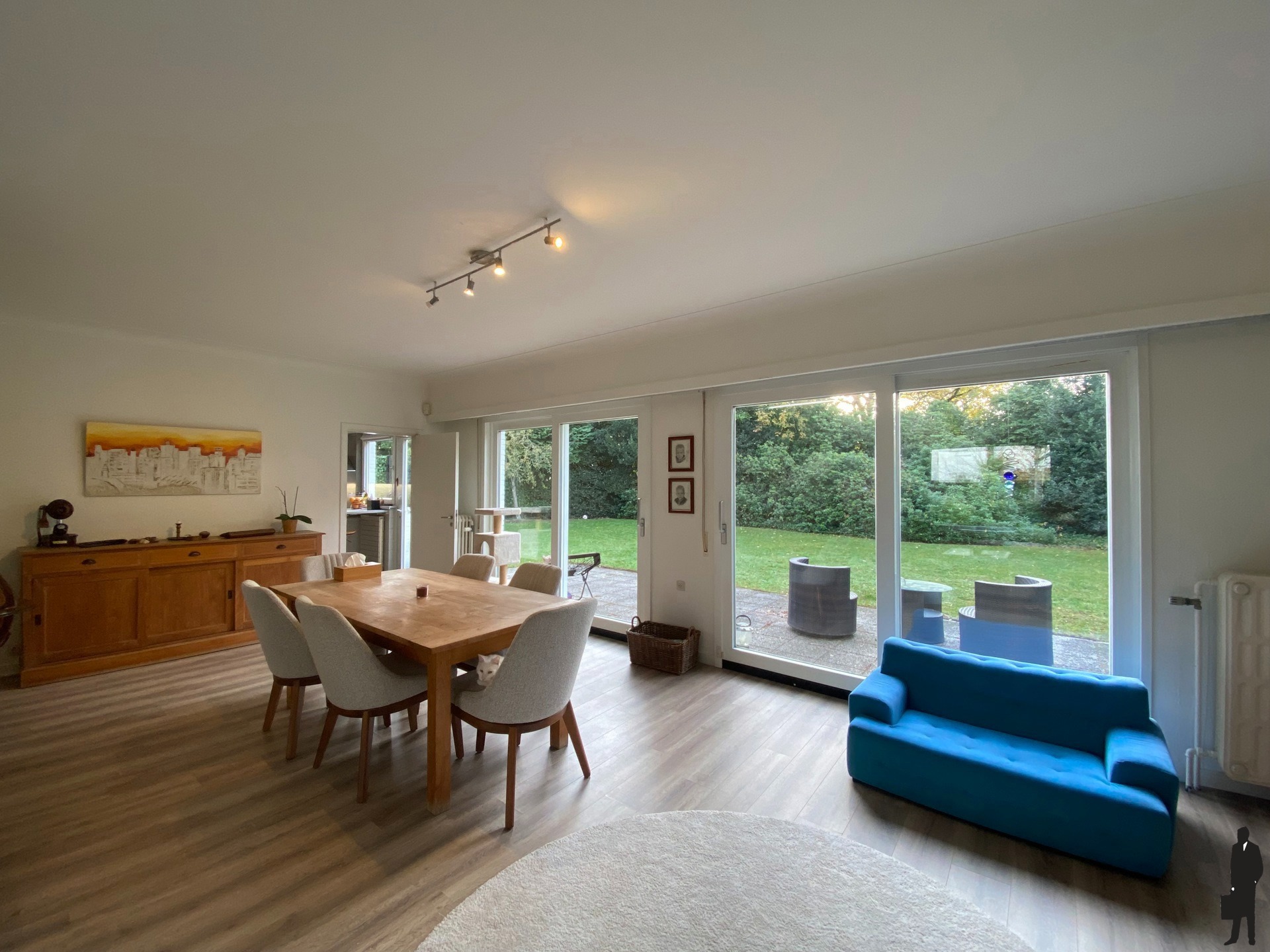 House for rent in Brasschaat with 5 bedrooms - photo 2