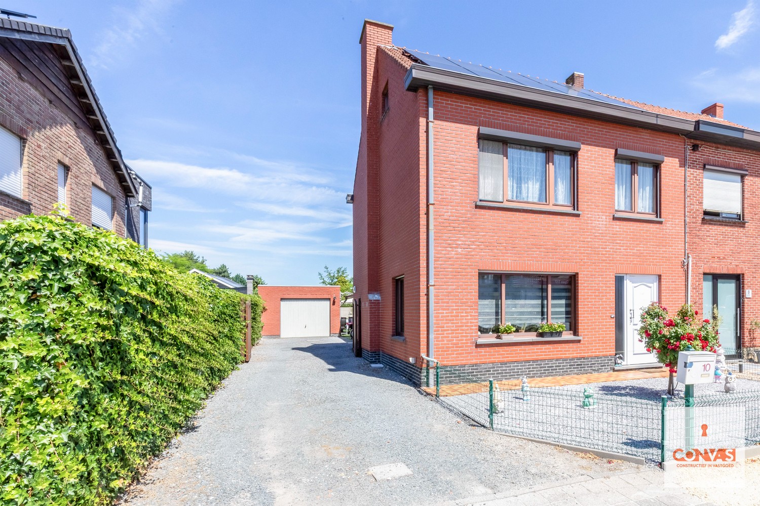 House for sale in Lovendegem with 3 bedrooms - photo 2