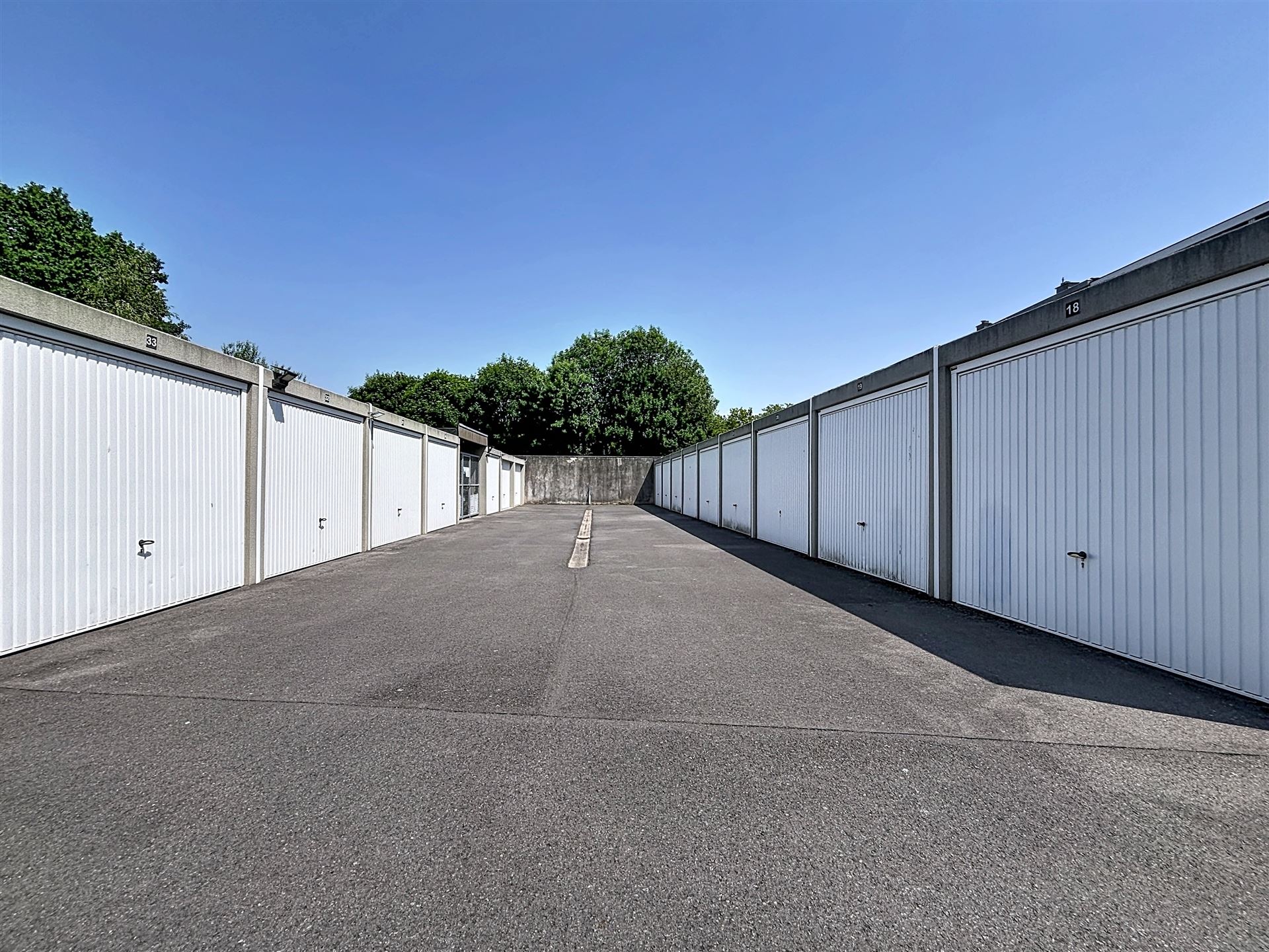 Garage à louer à Ypres
