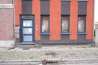 Gezellig en energiezuinig appartement met tuin en terras in het centrum van TienenDit moderne appartement, gebouwd in 2012, biedt twee slaapkamers,...