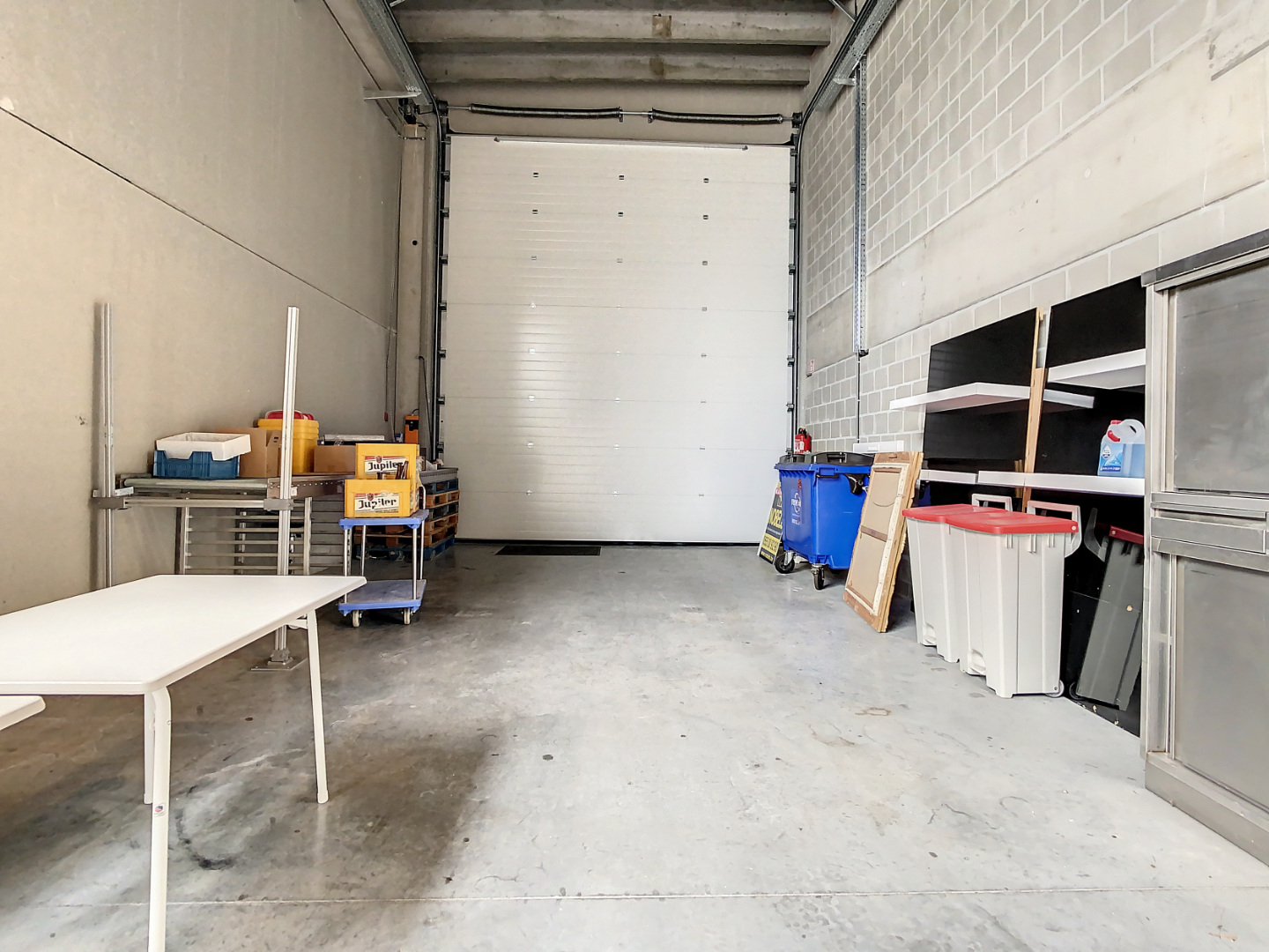 Te huur kantoorruimte van 70m² met achterliggende loods 225m² op strategische ligging te Oudenaarde - foto 3