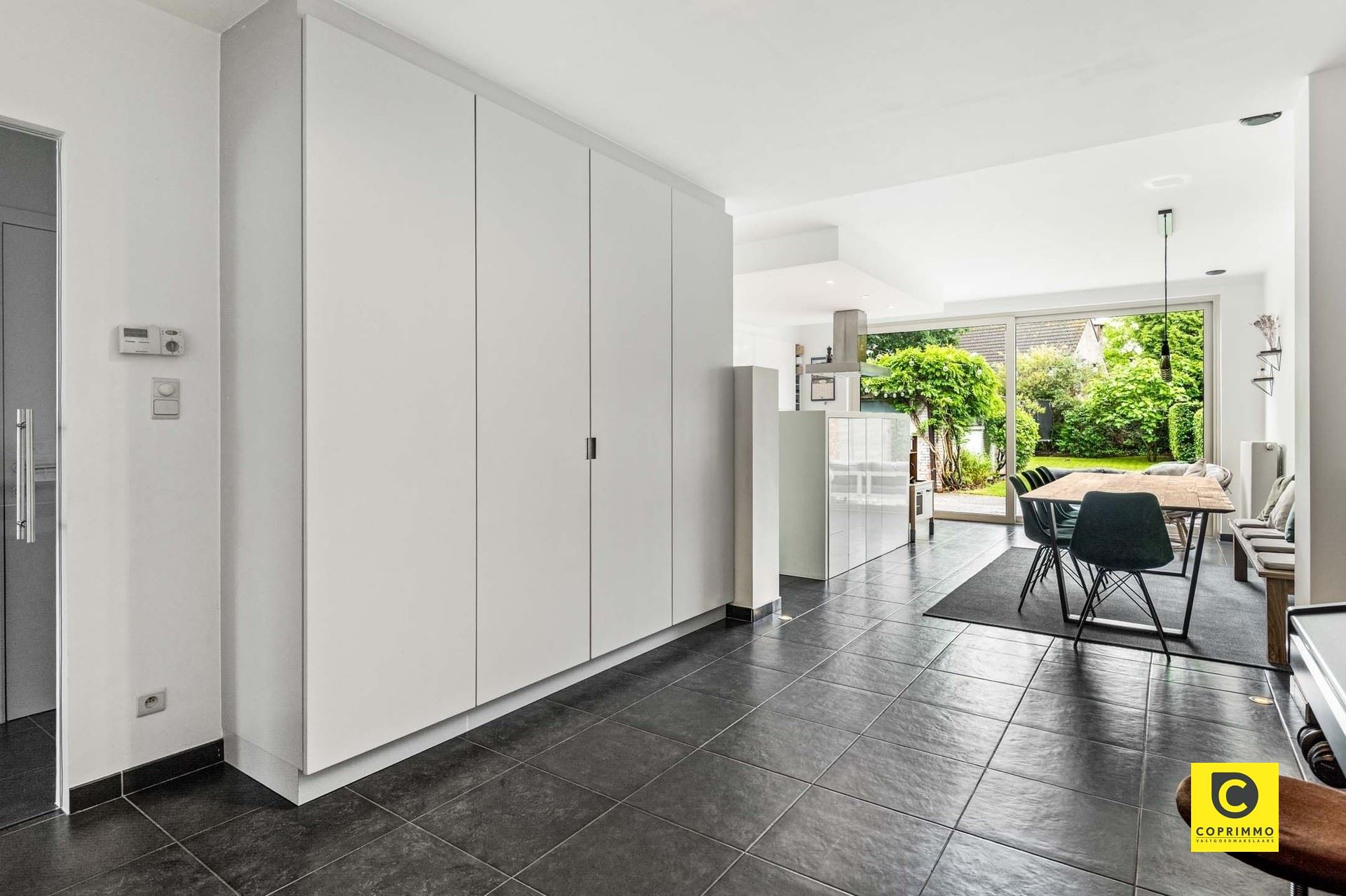HOB: 4 slk. en 2 badk. op perceel 445 m² - foto 4