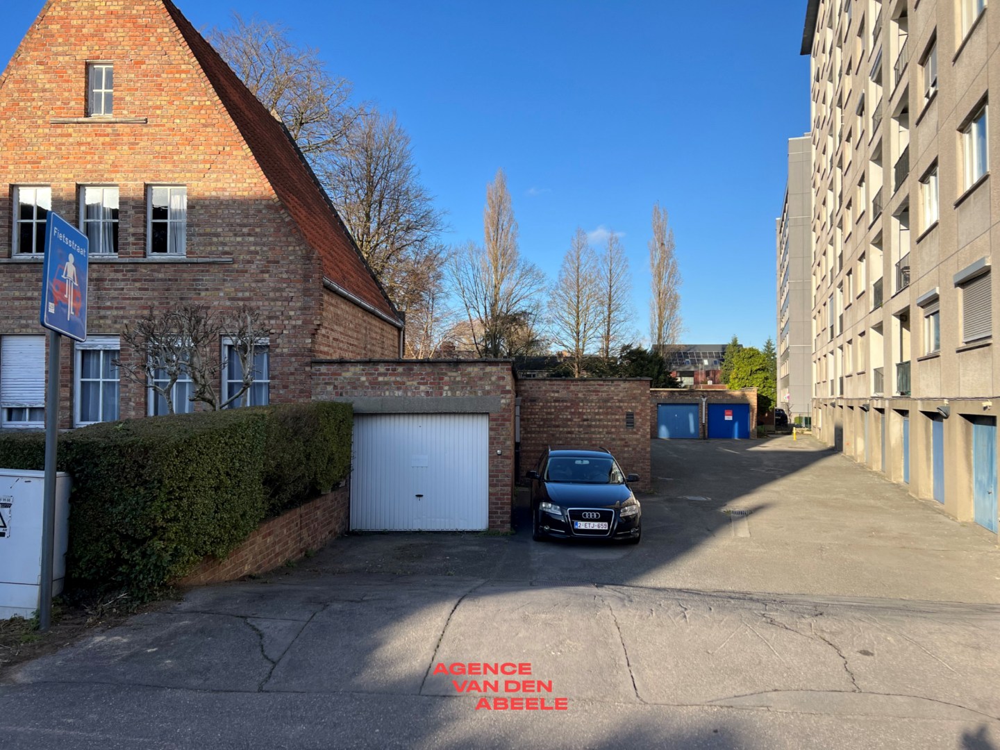 Ruime garagebox 6.75 X 2.85 nabij het station - foto 3