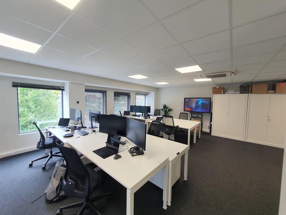 Offices (18 - 60 m²) in IDOLA business center Lochristi - photo 2