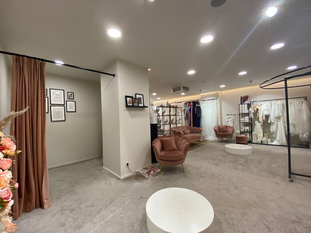 Instapklaar handelspand van 170 m² met parking op kleine ring Hasselt - foto 4