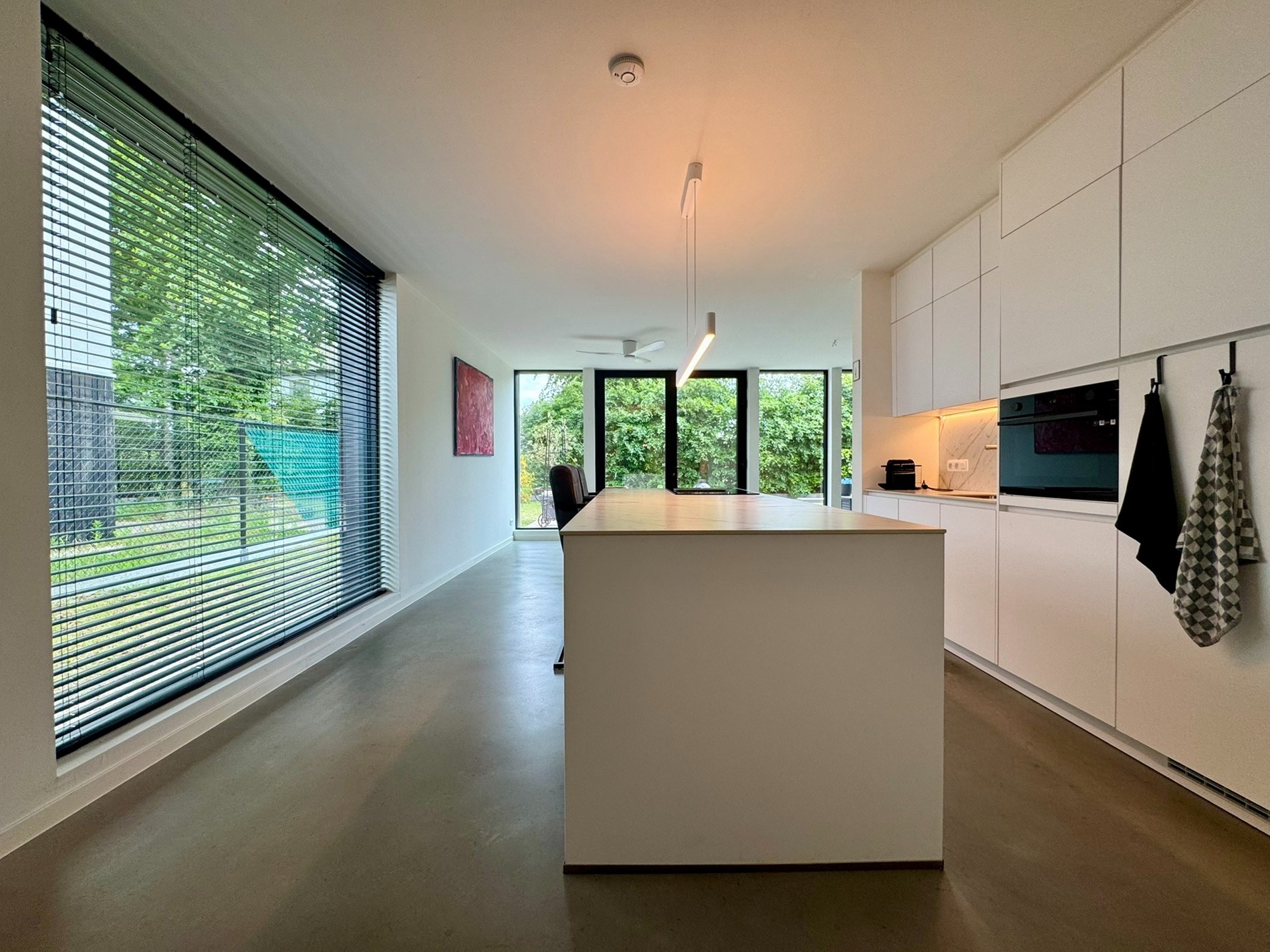 Vrijstaande houtskelet woning met drie slaapkamers en tuin - foto 4