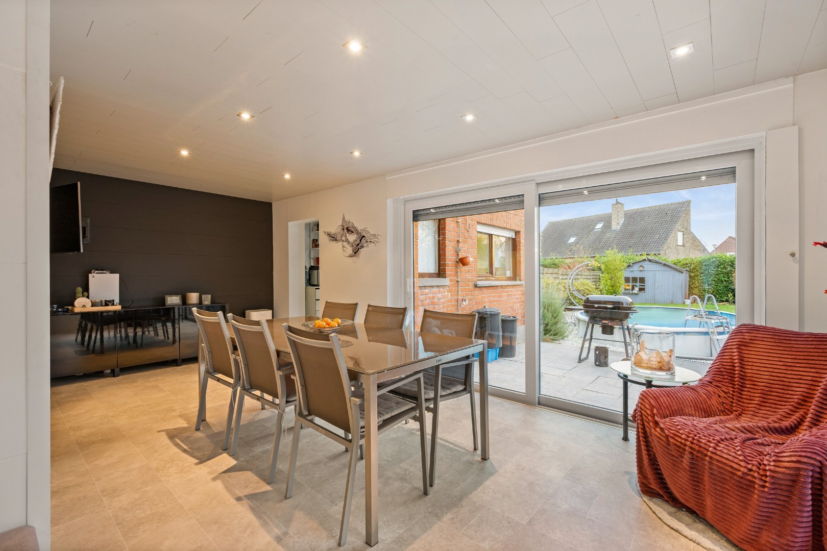 Maison semi-ouverte prête à emménager avec 5 chambres, jardin ensoleillé et garage à Roeselare - photo 3