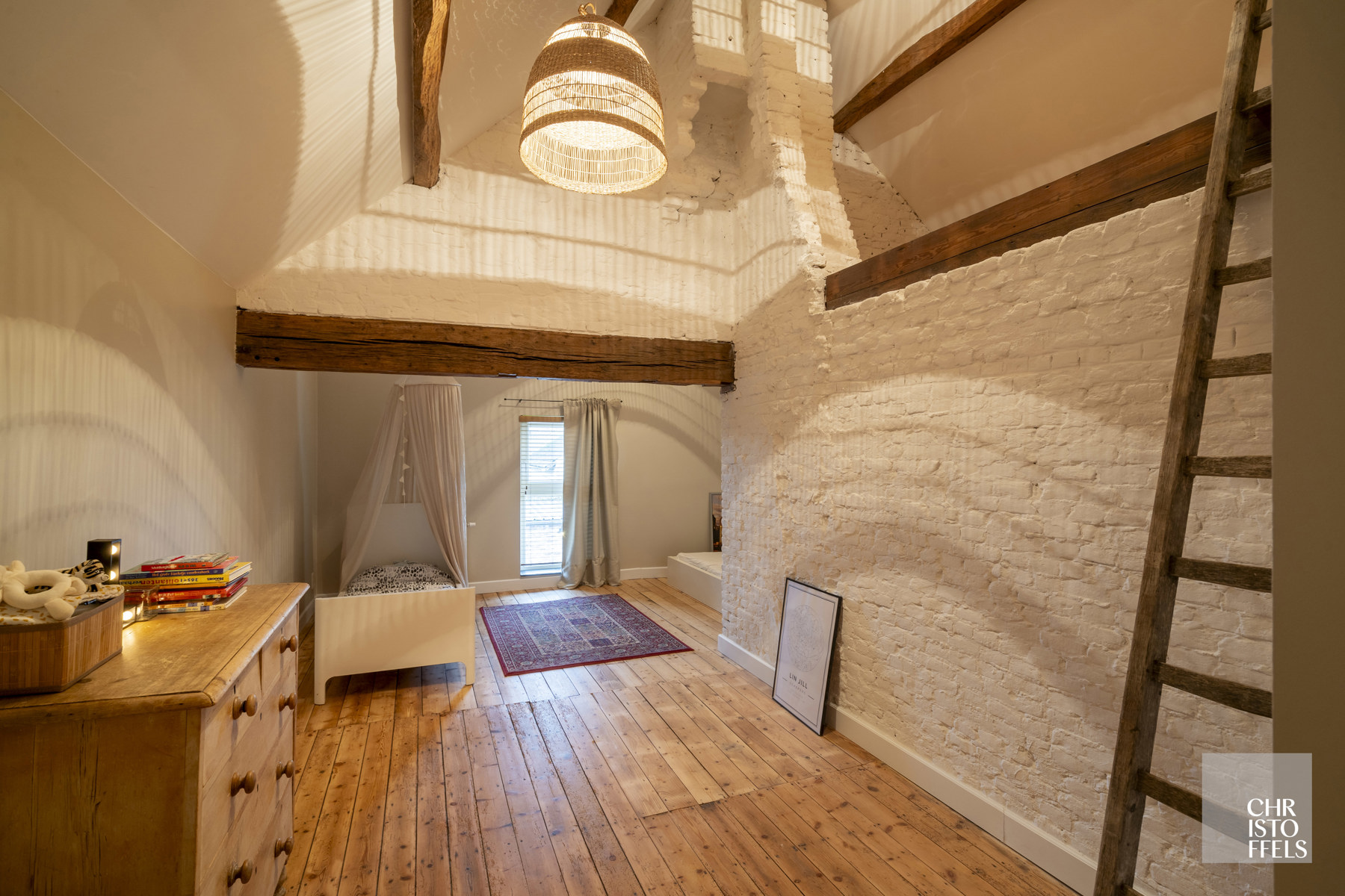 Kwalitatief gerenoveerde hoeve met 413 m² woonbeleving!  - foto 5