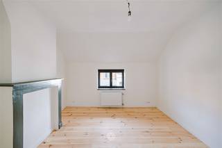 Deinze- Gaversesteenweg 37 : Vous êtes à la recherche d'une maison rénovée, prête à être emménagée, avec trois chambres à coucher ? Cette...