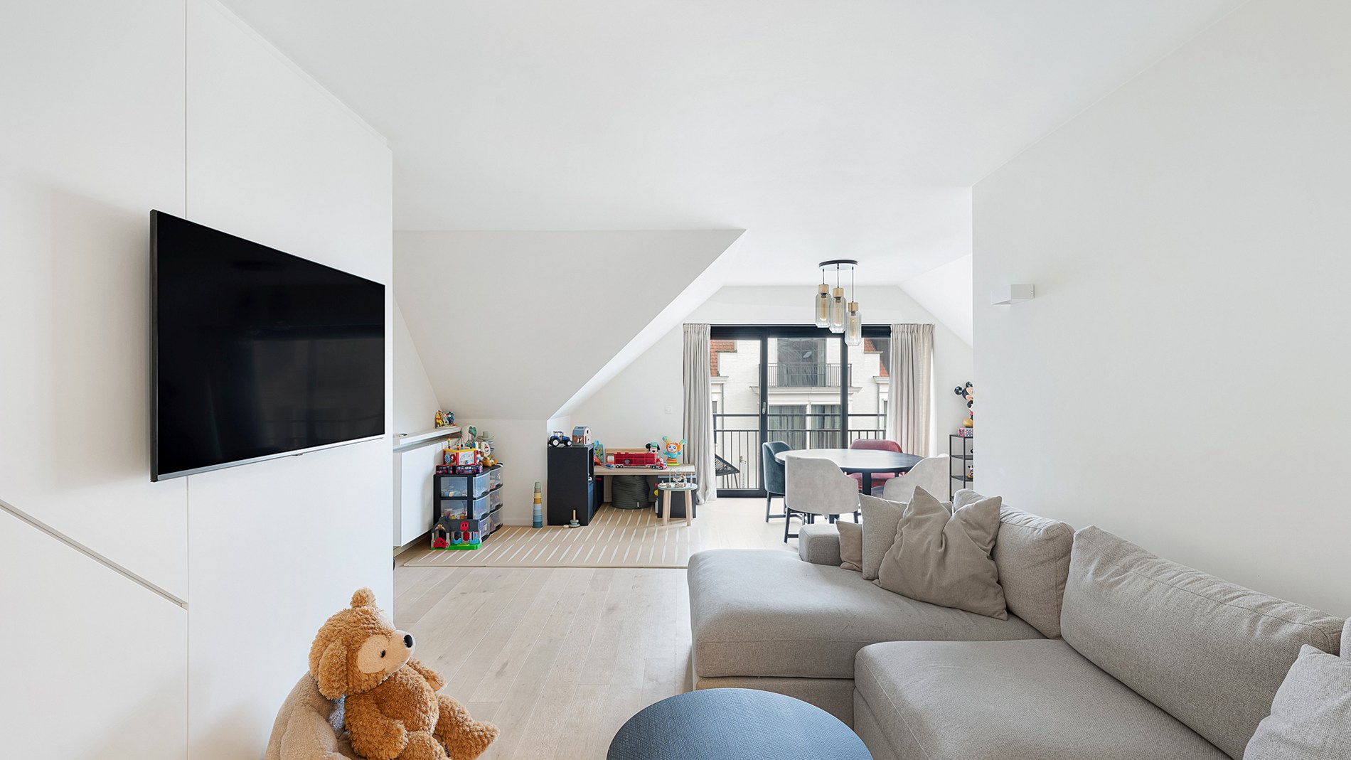 Apartment for sale in Knokke-Heist with 2 bedrooms - photo 2