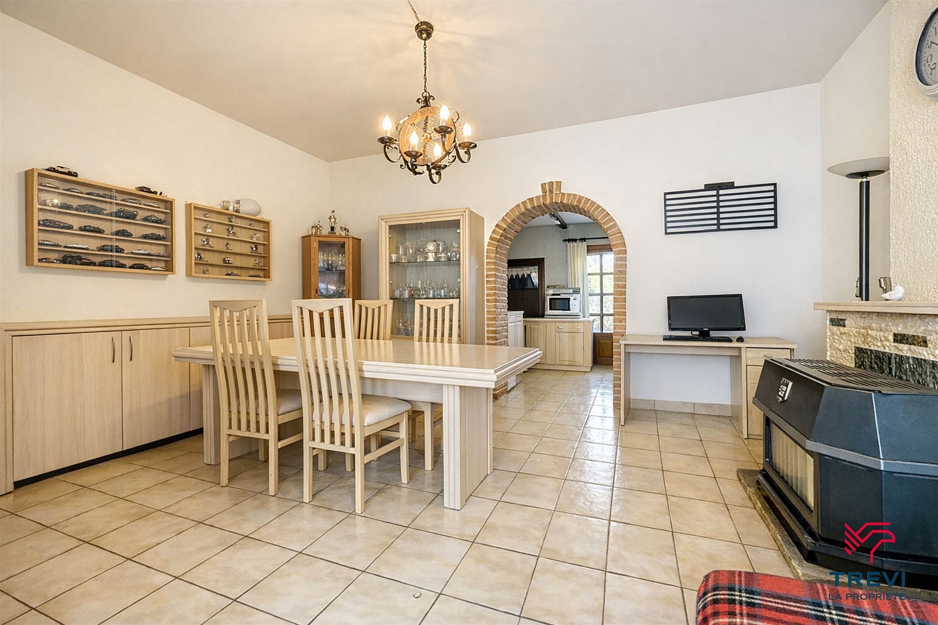 Huis te koop in Chapelle-Lez-Herlaimont met 3 slaapkamers - foto 3