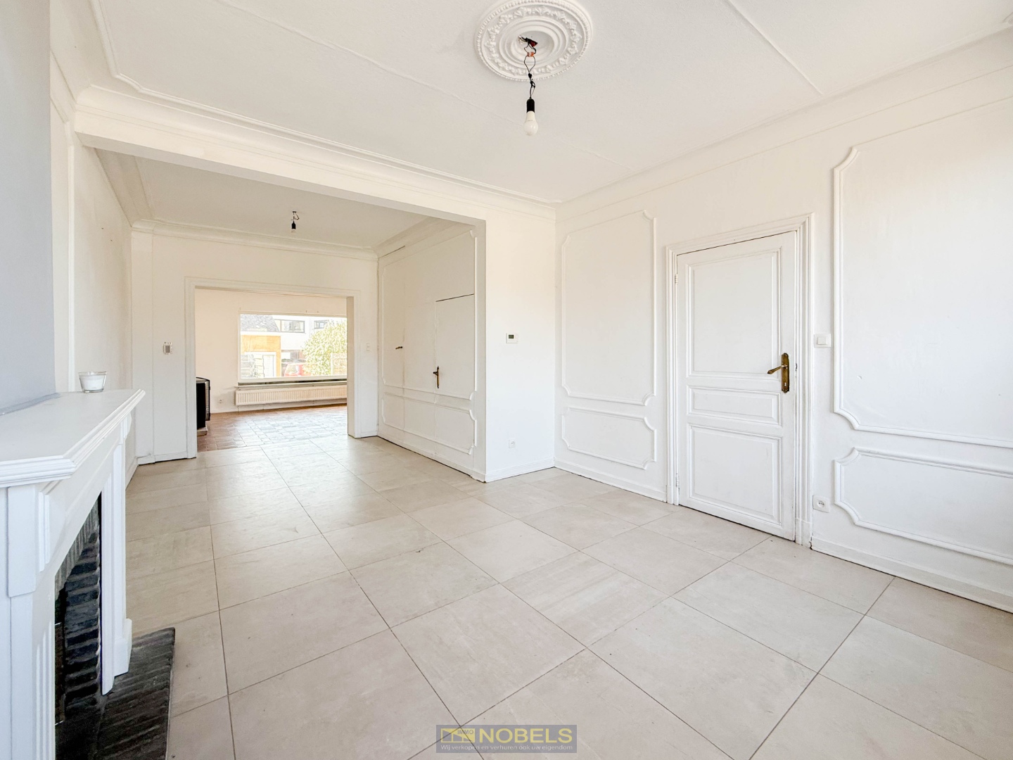 Te koop, veelzijdig pand met woonst, magazijn (260m²) en 2 huisnummers te Zottegem - foto 4