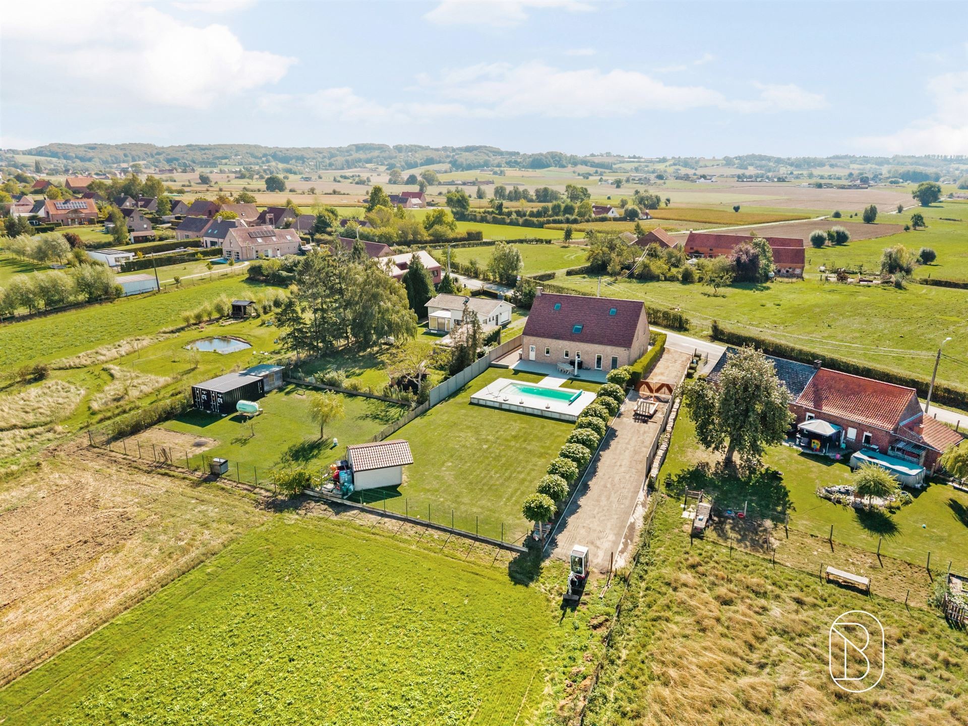 Prachtige villa met 6 slaapkamers + zwembad in Saint-Sauveur, energieklasse B! - foto 5