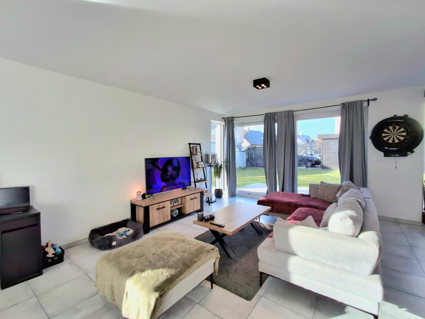 NIEUWBOUWWONING IN HARTJE POESELE MET 3 SLPKS, TUIN &amp; CARPORT - foto 2