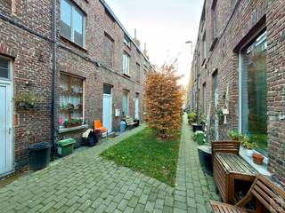 *** BEZOEKDAG 20/12 VANAF 9H NA TELEFONISCHE REGISTRATIE - 0495/265 333 *** Dit karaktervol, charmant doch op te frissen beluikhuisje (gerenoveerd...