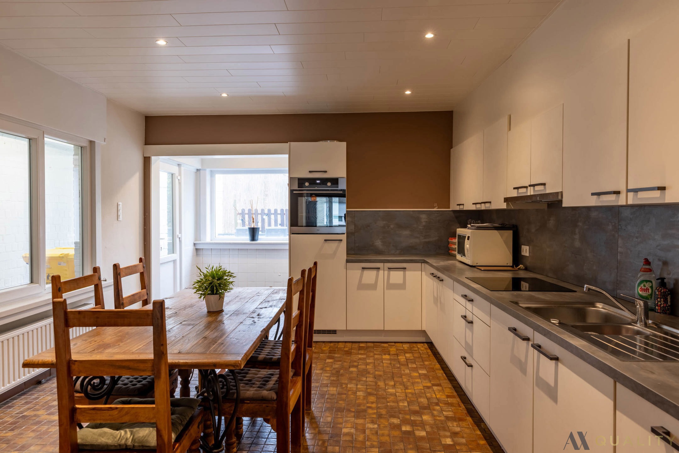 Gerenoveerde woning met mogelijkheid huren garage - foto 4