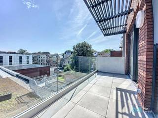 E-mail: dries.v@weinvest.be TEL: 0471 682 737.We Invest biedt u exclusief deze moderne studio van 44 m² aan, gelegen in het nieuwe gebouw boven de...