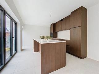 Zeer ruim nieuwbouw appartement te huur nabij het Eilandje, MAS te AntwerpenOntdek dit volledig afgewerkt appartement in een kleinschalig en gezellig...