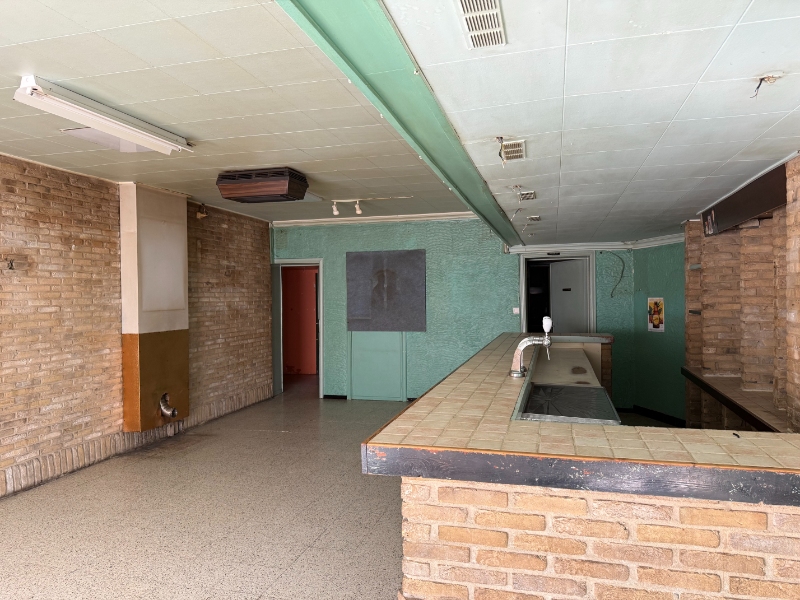 Voormalig café met woonst in het centrum van Ingelmunster! - photo 3