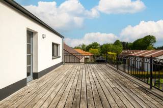 Rustig wonen met verrassend veel ruimte, vlak bij het centrum van Pulderbos.Aan Molenheide 80 bevindt zich dit verzorgd duplex appartement met twee...