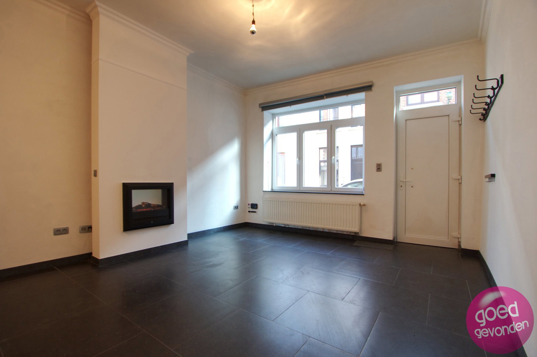 STADSHUIS - 3 SLK - ZEER RUIM TERRAS - INSTAPKLAAR - RUSTIG - foto 2