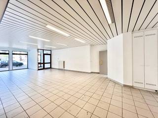 Commercial à louer à Zwijndrecht
