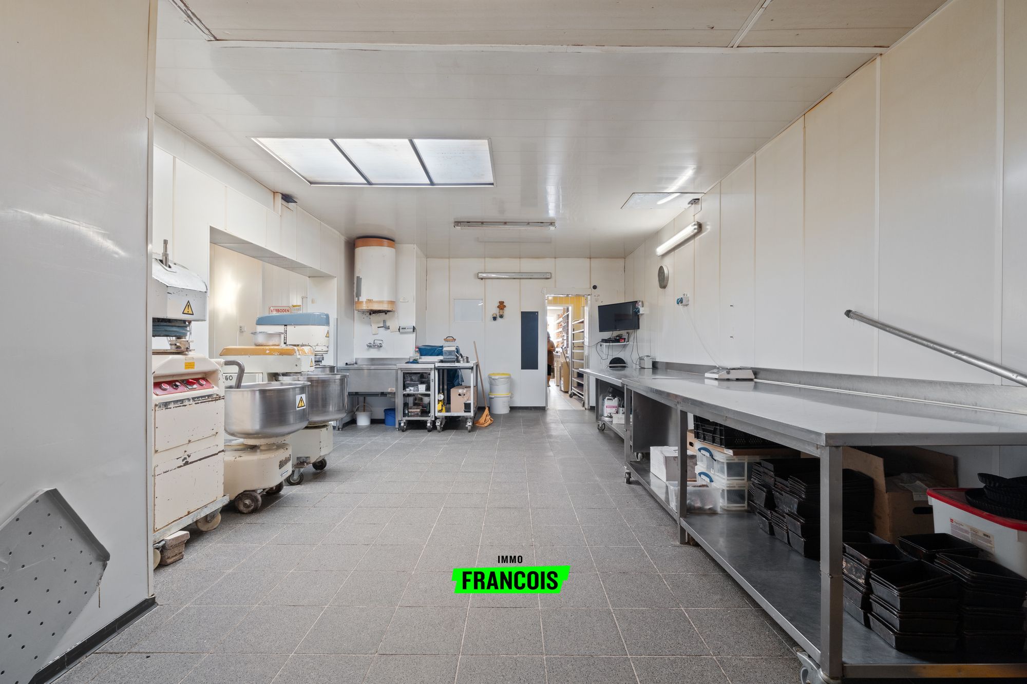 Projectmogelijkheid met strategische ligging - foto 5