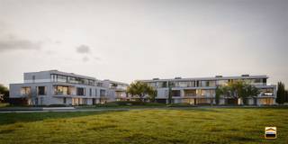 <p><span>Stijlvol wonen in het centrum van Alken.</span></p><p><span>In 2024 starten de werken aan dit standingvolle project. De locatie is super. Je woont er net aan <br />de rand van het centrum van Alken. Winkels, sportcentra, scholen, ea. bevinden zich op wandel/<br />fiets-afstand. De buurt is erg net. Het project is omgeven door mooie eigentijdse woningen.</span></p><p><span> </span></p><p><span>Met veel aandacht werd het project ontworpen waarbij de leefruimtes ruim zijn en genieten van <br />veel lichtinval. In tegenstelling tot vele andere projecten hebben we de aandacht gelegd op ruime <br />terrassen met veel privacy. Binnen het project onderscheiden we appartementen met 3 slaapkamers, <br />2 slaapkamers of 1 slaapkamer. We bieden een ruim gamma aan topmaterialen waarbinnen U naar <br />eigen smaak de inrichting van uw appartement kan kiezen.</span></p><p><span> </span></p><p><span>Om de mobiliteit te optimaliseren hebben we liften voorzien. Deze liften reiken tot het kelderniveau <br />waar er autostaanplaatsen en kelderbergingen voorzien werden. </span></p><p><span> </span></p><p><span>Wil je graag bijkomende inlichtingen en een goed zicht op de mogelijkheden binnen dit project? <br />Contacteer ons voor een afspraak! Tel 012 26 22 05 of per mail: info@hetimmohuis.be</span></p>