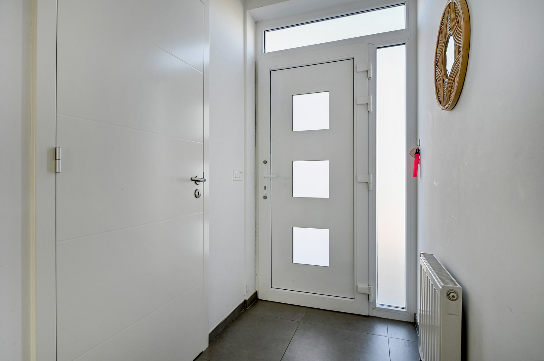 Moderne, lichtrijke gezinswoning met 3 slaapkamers nabij groene omgeving !!! - foto 3