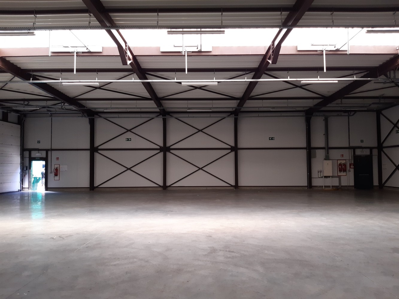 Bedrijfsunit 13 van ongeveer 575 m² te huur - foto 5