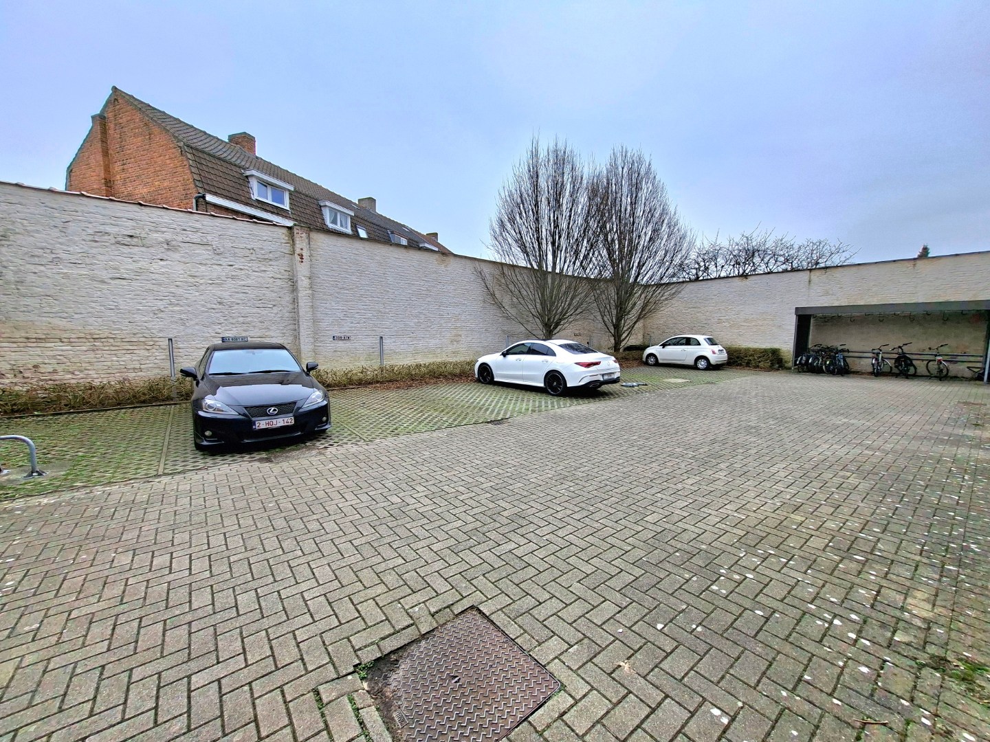 Garage for sale in Sint-Andries - photo 3