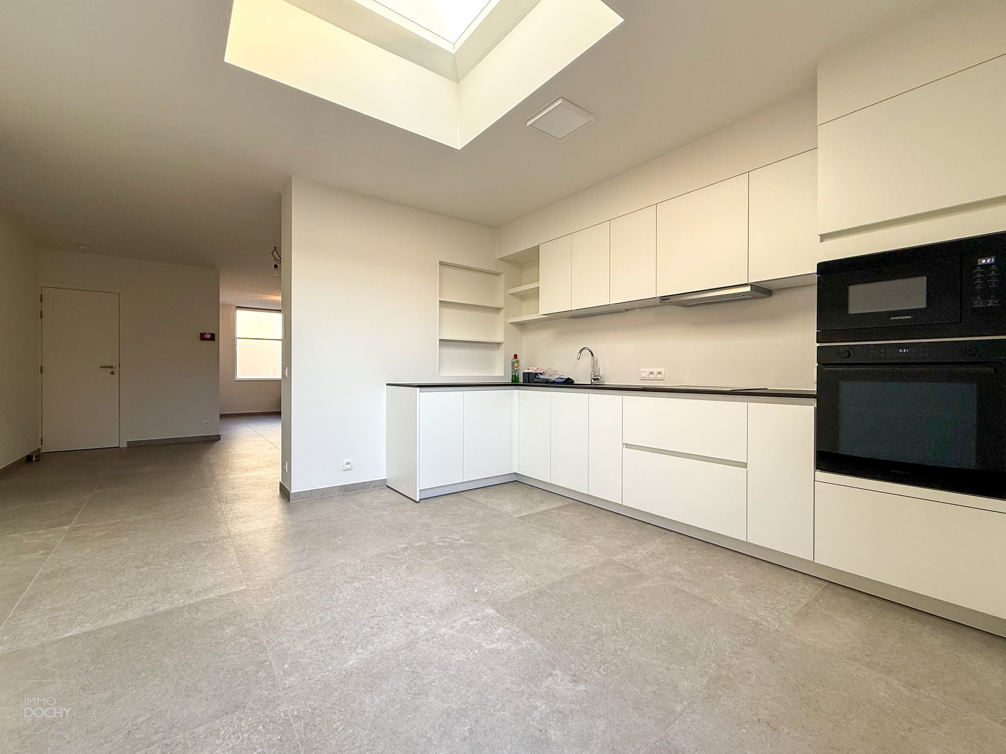 Volledig gerenoveerde stadswoning | Toekomststraat - foto 2